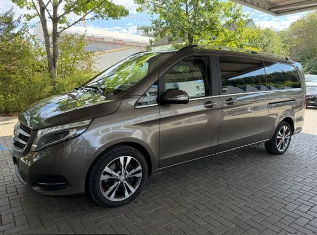 Mercedes-Benz Classe V 2015 occasion Bern — 1