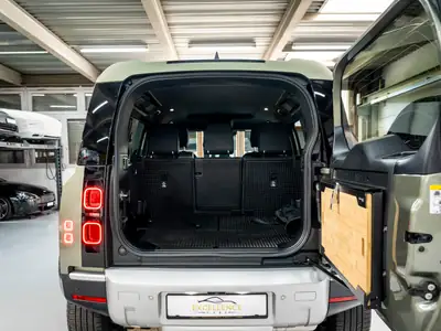 Land Rover Defender 110 3.0 D I6 250 — SUV robuste, diesel performant, 29 900 km — dettaglio