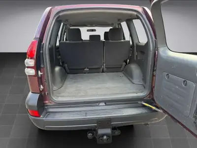 Toyota Land Cruiser 3.0 TD Linea Terra — 4x4 robuste, diesel fiable, service récent — Miniature 18