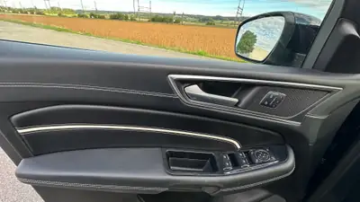 Ford S-MAX 2.0 EcoBoost Vignale — Monospace 7 places premium, première main, 87'500 km — Miniatur 17
