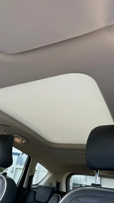 Ford S-MAX 2.0 EcoBoost Vignale — Monospace 7 places premium, première main, 87'500 km — Miniatur 19