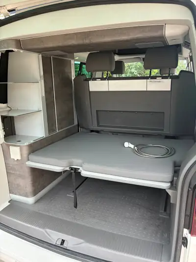 VW T6.1 2.0 TDI 150 Ocean Edition — Utilitaire polyvalent, entretien économique — Miniatur 9