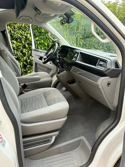 VW T6.1 2.0 TDI 150 Ocean Edition — Utilitaire polyvalent, entretien économique — Miniatur 11