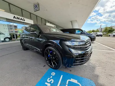 Volkswagen Touareg 3.0 V6 TSI PHEV R — SUV hybride rechargeable haute performance, 8000 km — Miniatura 8