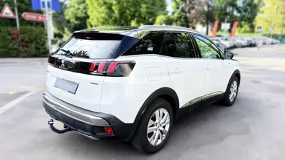 Peugeot 3008 1.5 BlueHDi Active — SUV diesel fiable, 111'000 km, sans sinistre — Innenraum
