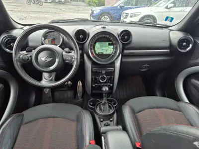 MINI Countryman Cooper S ALL4 — Dynamique polyvalent, 65 500 km, traction intégrale — Miniature 9