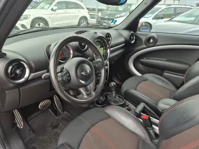 MINI Countryman Cooper S ALL4 — Dynamique polyvalent, 65 500 km, traction intégrale — Miniature 13