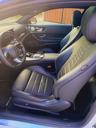 Mercedes-Benz E 200 AMG Line 4Matic — Coupé sportif 2022, moins de 60'000 km — dettaglio
