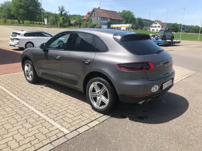 Porsche Macan 3.0 V6 S Diesel — SUV Premium Performant, 207'000 km — côté