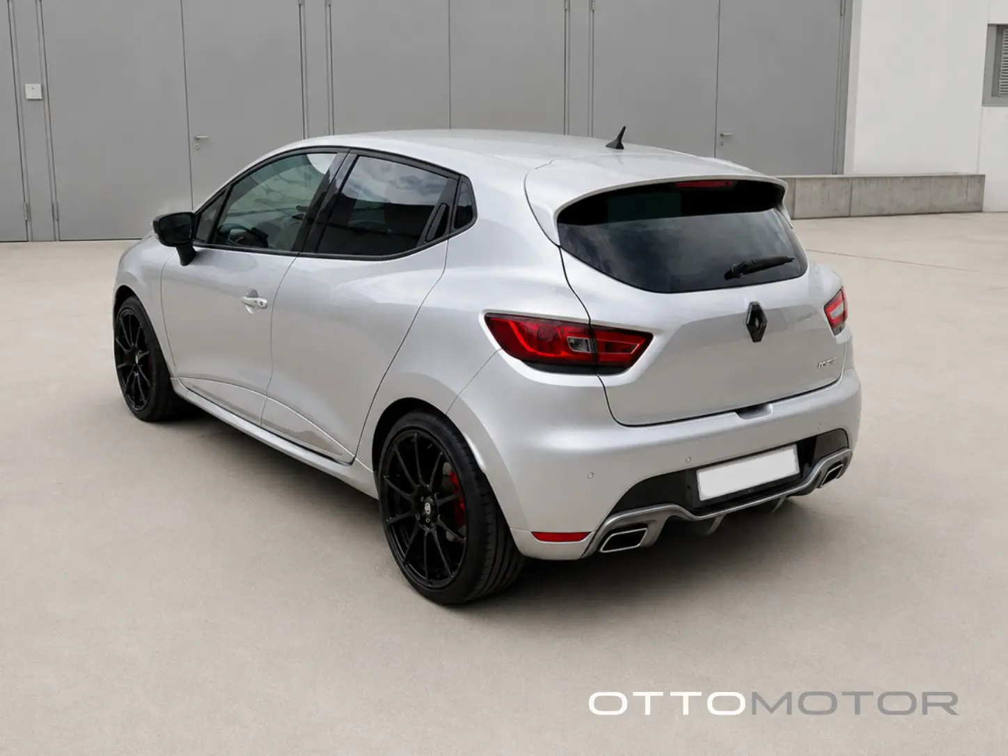 Renault Clio 2015 occasion Oetwil am See — 4