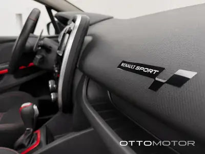 Renault Clio RS 200 EDC — Sportive compacte, 200 ch et boîte automatisée — Miniatura 7