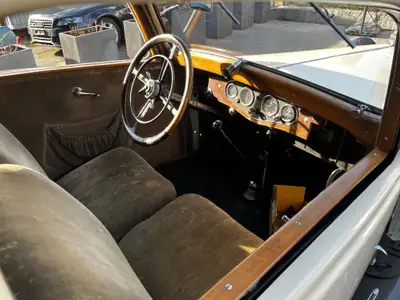 Mercedes-Benz 260 Stuttgart W11 1931 — Coupé historique rare, seulement 55'000 km — Innenraum