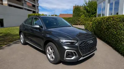 Audi Q5 2.0 50 TFSI e quattro — SUV hybride rechargeable, 10 700 km seulement — vue extérieure
