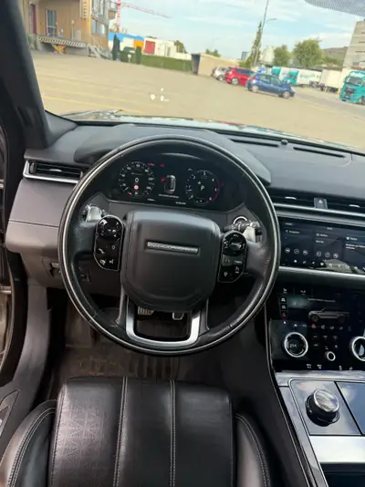 Land Rover Range Rover Velar 3.0 D 300 R-Dynamic — SUV premium diesel, traction intégrale, accident-free — Miniatur 8