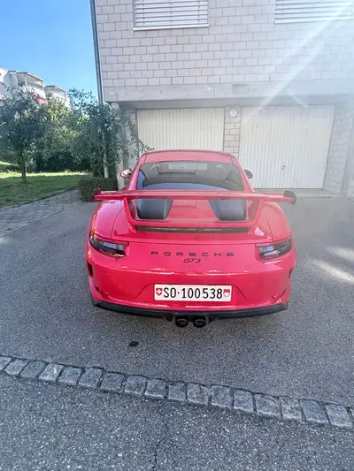 Porsche 911 4.0 GT3 PDK — Sportive légendaire, 500 ch et seulement 51 000 km — arrière