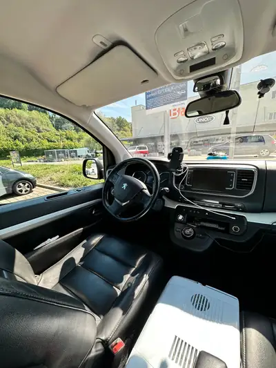 Peugeot Traveller 2.0 BlueHDi 180 — Monospace familial LONG, automatique, équipé premium — Miniatur 11