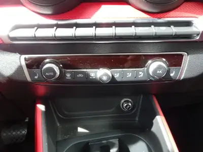 Audi Q2 2.0 TDI Sport Quattro — SUV compact diesel performant, 87 500 km — Miniature 9