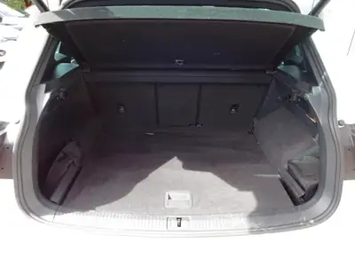 VW Tiguan 2.0 TDI SCR Highline 4Motion — SUV robuste, 88'000 km, transmission DSG — Miniature 15