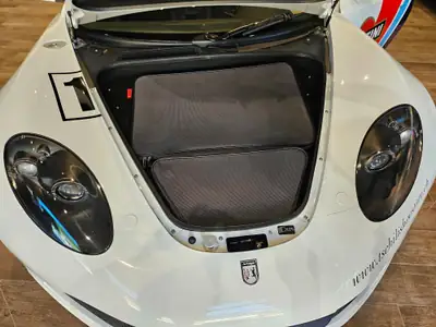 Artega GT 3.6 V6 DSG — Coupé sportif collector en état impeccable, 13500 km — Miniatur 31