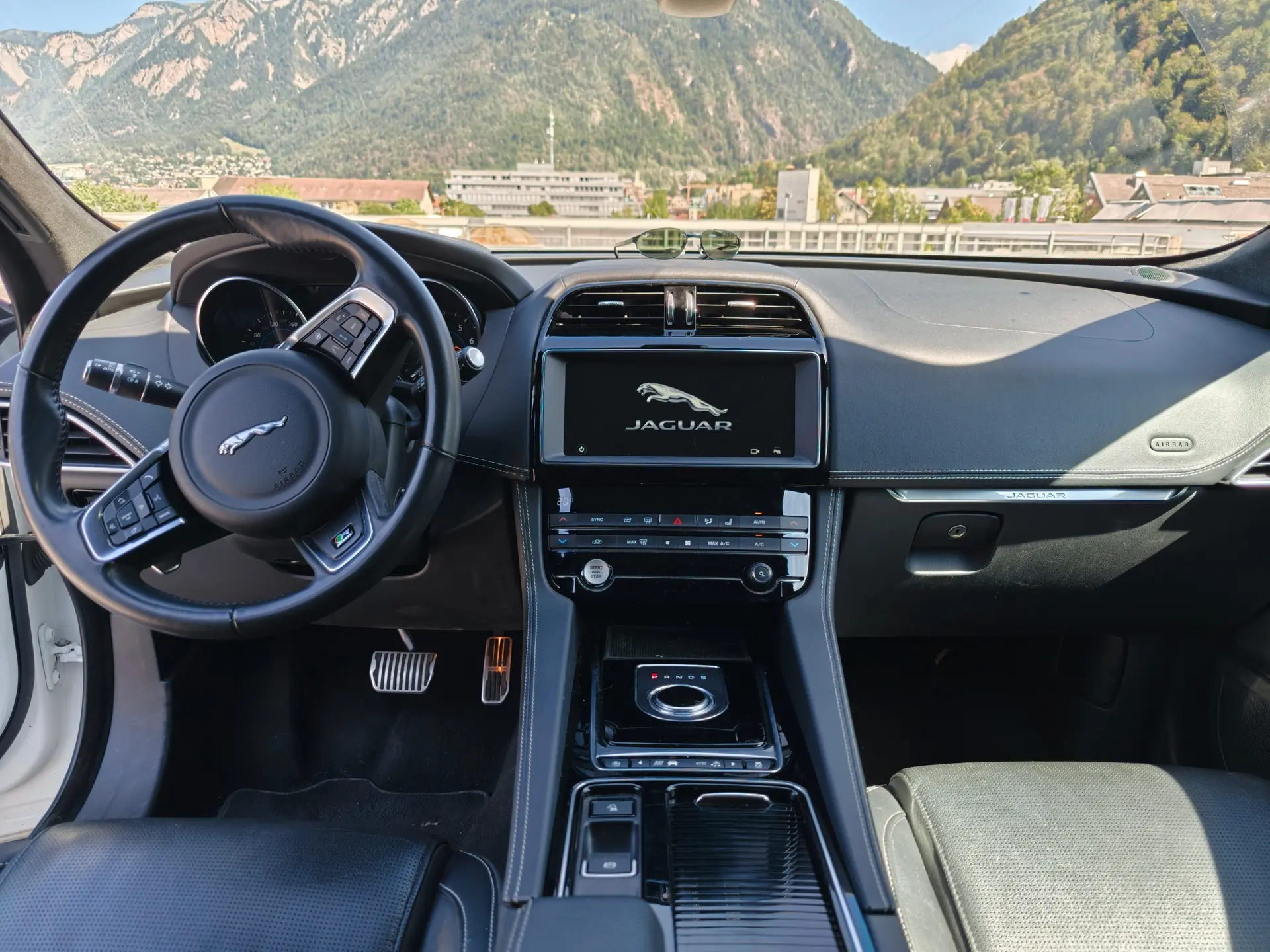 Jaguar F-Pace 2018 occasion Tamins — 5