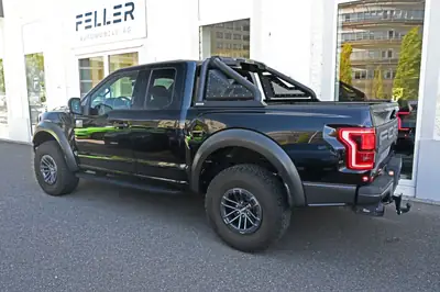 Ford F-150 Raptor SuperCab — Le pickup de légende américain, 455 ch et 4x4 intégral — détail
