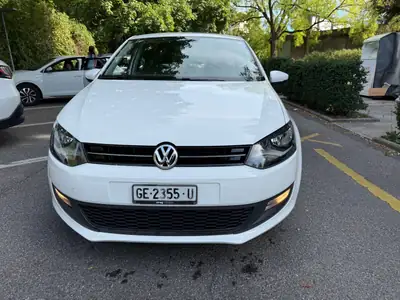 VW Polo 1.2 TSI Comfortline DSG — Citadine dynamique, entretien AMAG, sans accident — Seitenansicht