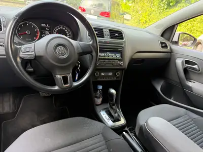 VW Polo 1.2 TSI Comfortline DSG — Citadine dynamique, entretien AMAG, sans accident — Miniatur 9