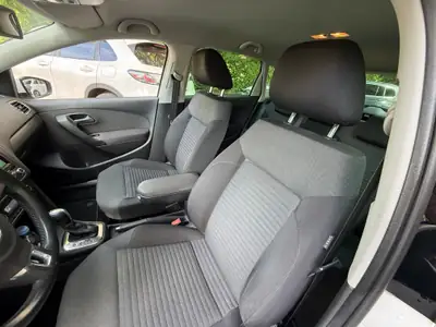 VW Polo 1.2 TSI Comfortline DSG — Citadine dynamique, entretien AMAG, sans accident — Miniatur 11
