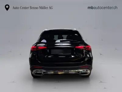 Mercedes-Benz GLC 220 d AMG Line — SUV premium diesel hybride léger, 20 km seulement — tableau de bord