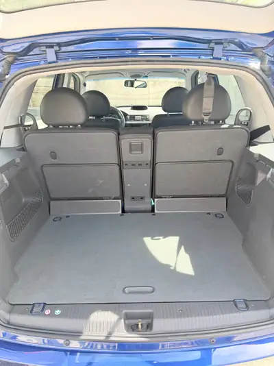 Opel Meriva 1.6i 16V Enjoy Easytronic — Minivan compact, révision complète, prêt à rouler — vista posteriore