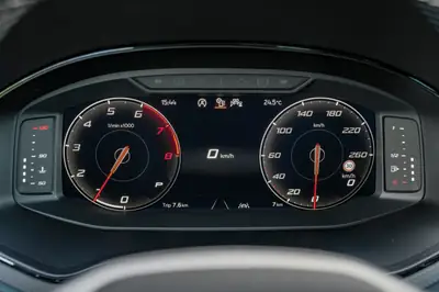 SEAT Arona 1.0 TSI Eco Style DSG — Citadin compact et économe, quasi neuf — Miniature 17