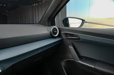 SEAT Arona 1.0 TSI Eco Style DSG — Citadin compact et économe, quasi neuf — Miniature 22