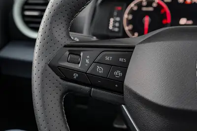 SEAT Arona 1.0 TSI Eco Style DSG — Citadin compact et économe, quasi neuf — Miniature 23