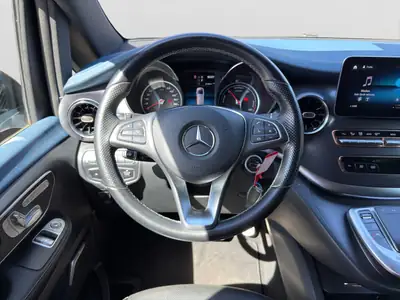 Mercedes-Benz EQV 300 Long — Monospace électrique 7 places, 114 000 km — Miniatur 14