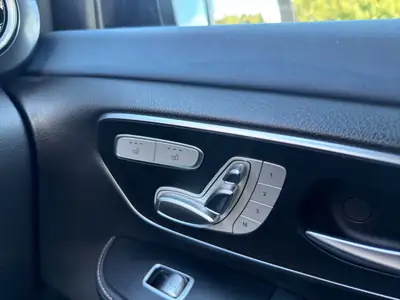 Mercedes-Benz EQV 300 Long — Monospace électrique 7 places, 114 000 km — Miniatur 20