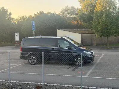Mercedes-Benz V 250 d BlueTec — 7 places, 4matic, spacieux et économe — exterior view
