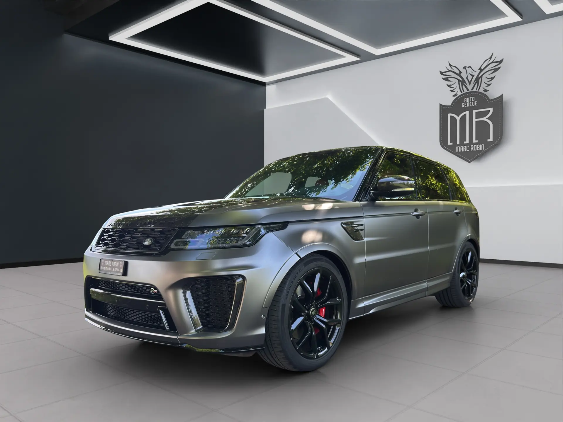 Range Rover Sport SVR 5.0 V8 — 575 ch, État impeccable, Véhicule suisse