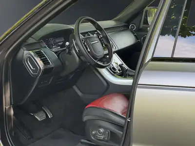 Range Rover Sport SVR 5.0 V8 — 575 ch, État impeccable, Véhicule suisse — Miniatura 9