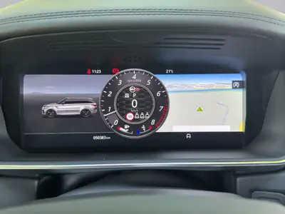 Range Rover Sport SVR 5.0 V8 — 575 ch, État impeccable, Véhicule suisse — Miniatura 11