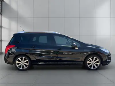 Peugeot 308 SW — Break automatique bien entretenu, contrôle technique frais — Miniatura 7