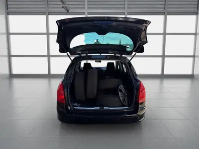 Peugeot 308 SW — Break automatique bien entretenu, contrôle technique frais — Miniatura 14