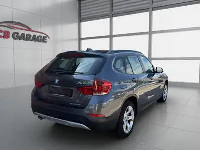 BMW X1 xDrive 20d Steptronic — SUV compact fiable, diesel économique — Miniatura 7