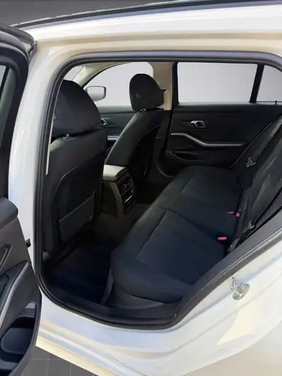 BMW 320d xDrive Touring — Diesel performant, 55'700 km, garantie 1 an — Miniatura 8