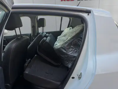 Renault Clio 1.6 16V 20th Edition — Automatique fiable, entretien à jour — Miniatura 12