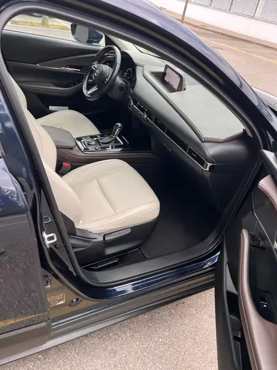 Mazda CX-30 2.0 186 Revolution AWD — SUV compact hybride, 77 400 km, garantie sérénité — Miniatur 8