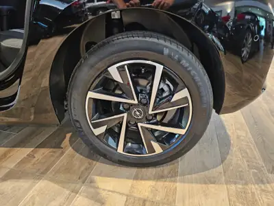 Opel Corsa 1.2 MHEV GS-Line — Hybride léger 145 PS, quasi neuve avec équipements premium — Miniature 17