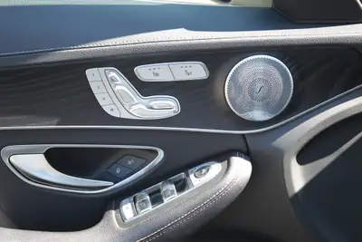Mercedes-Benz C 43 AMG 4Matic — Break haute performance, 390 ch et transmission intégrale — tableau de bord