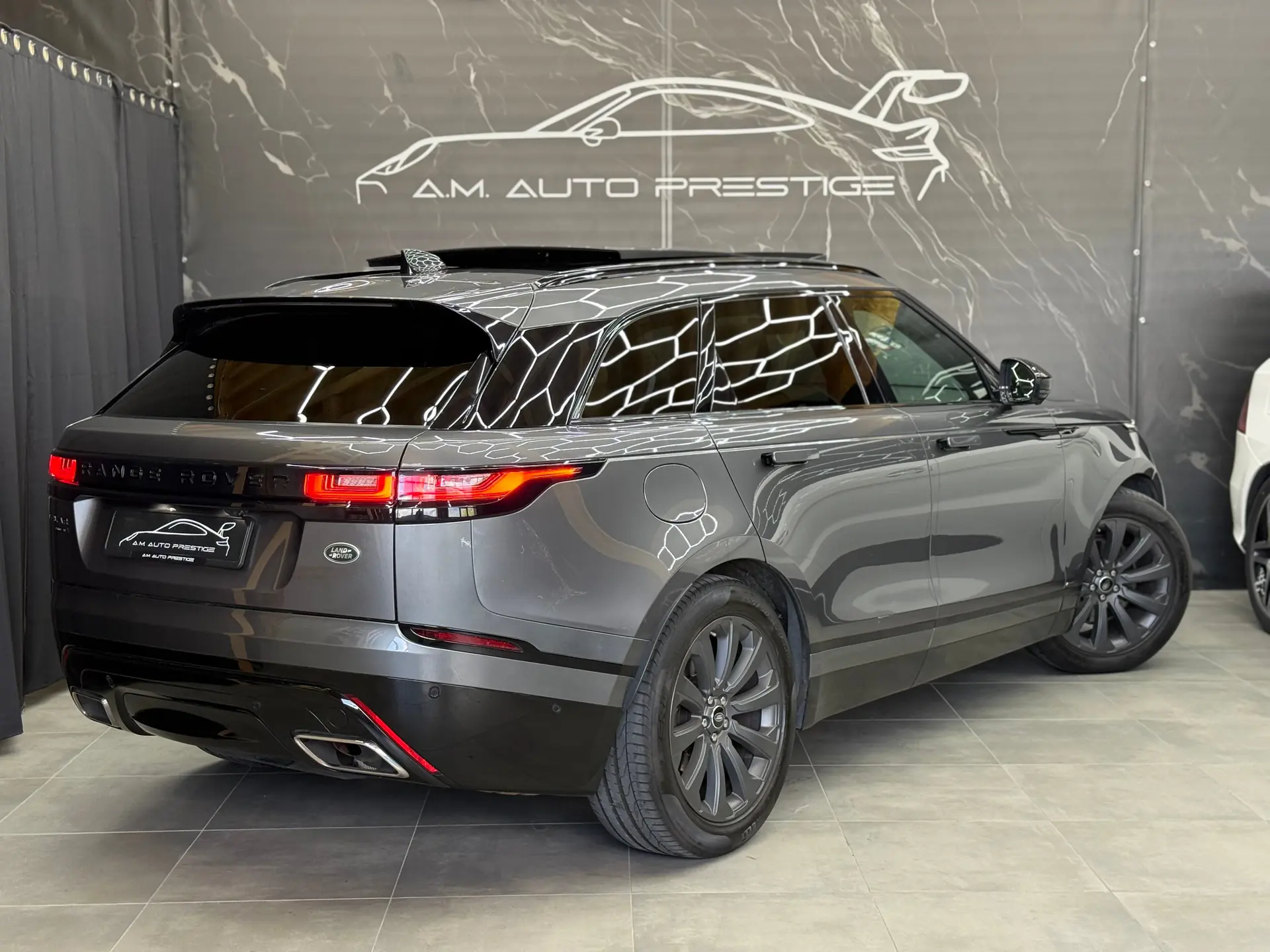 Land Rover Range Rover Velar 2019 occasion Sierre — 4