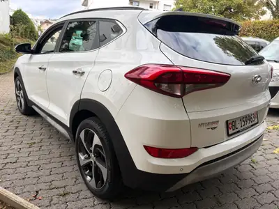 Hyundai Tucson 2.0 CRDi Vertex 4WD — SUV robuste diesel, 4x4 intégral et sans sinistre — Außenansicht