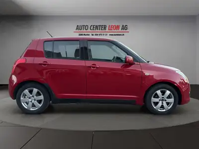 Suzuki Swift 1.3i 16V GL — Citadine fiable, climatisée et sans accident — Miniatura 7